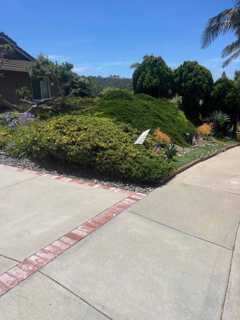 4906 VIA HINTON