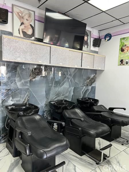 10212 WESTMINSTER Avenue 106