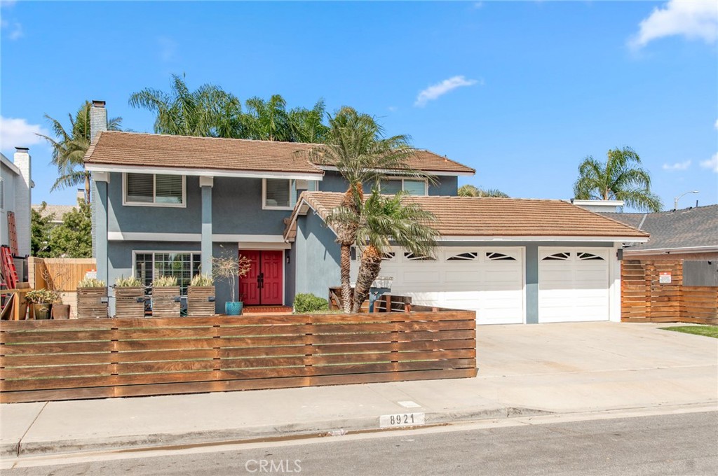 8921 Burlcrest
