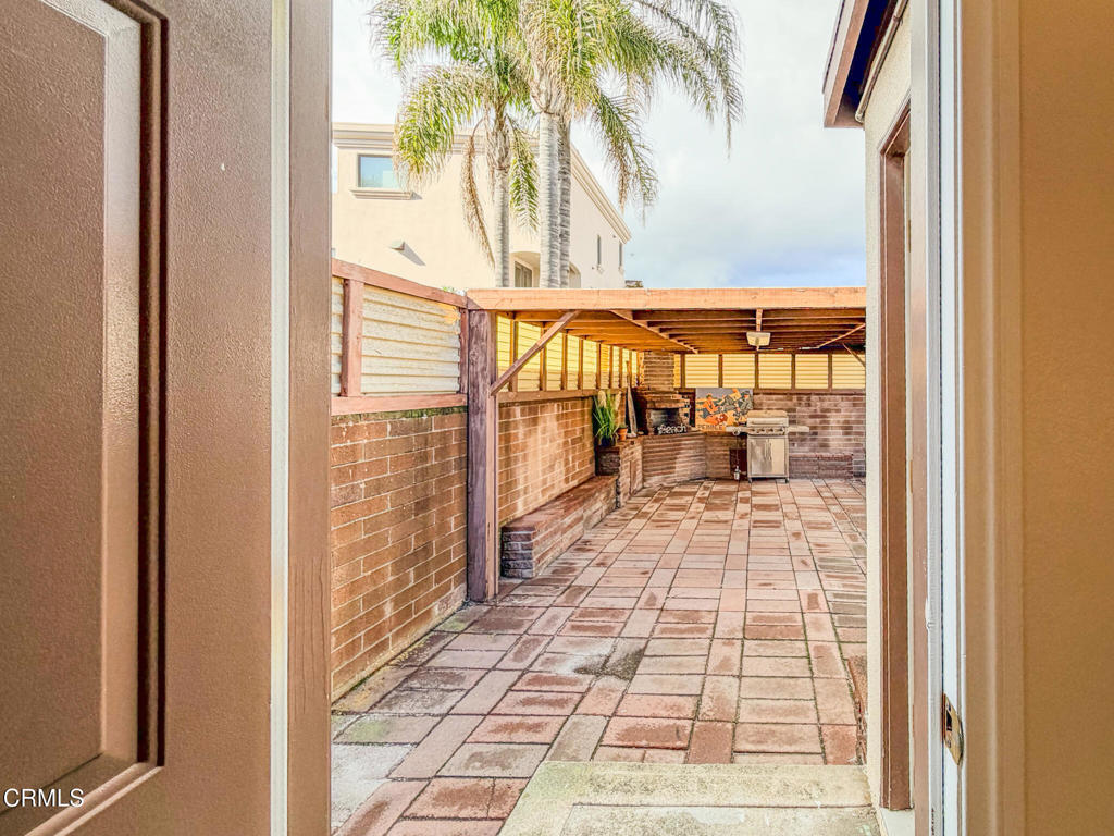 Pierpont/Ocean Front - 0276 - Residential Lease