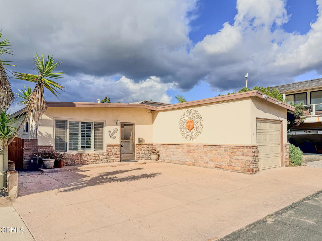 Pierpont/Ocean Front - 0276 - Residential Lease