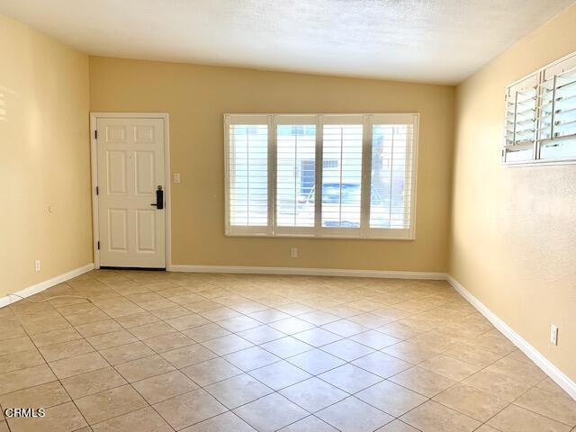 Pierpont/Ocean Front - 0276 - Residential Lease