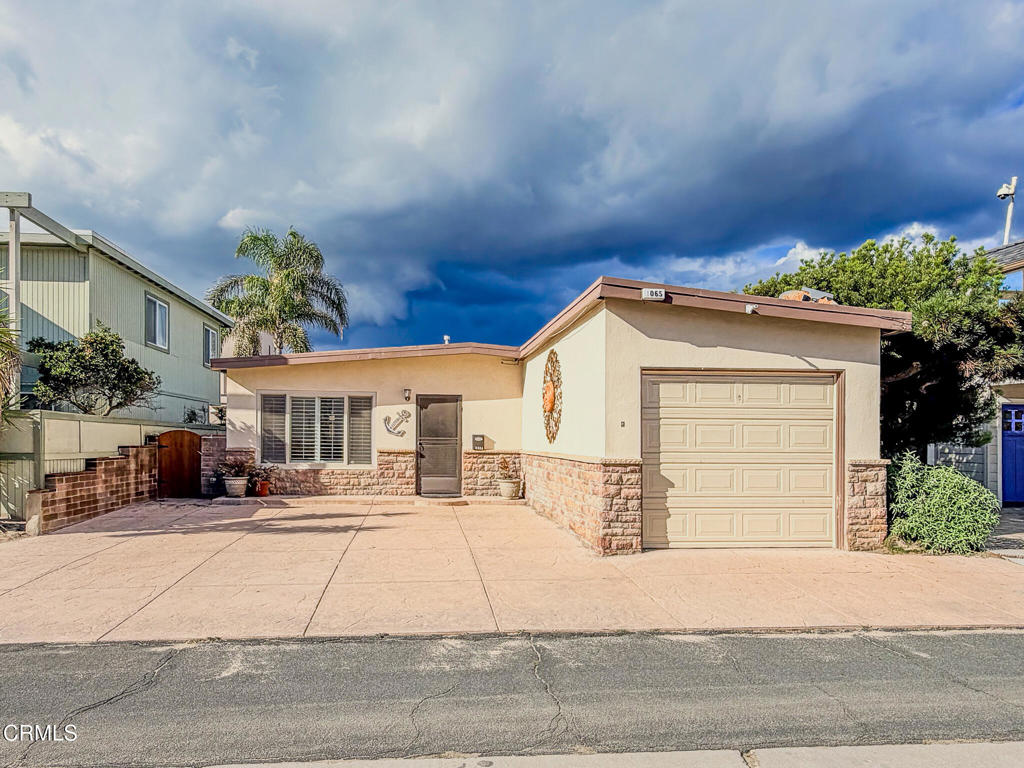 Pierpont/Ocean Front - 0276 - Residential Lease