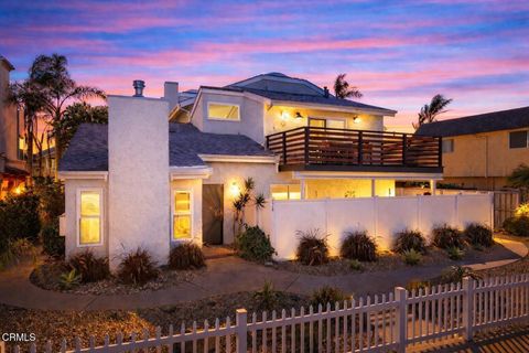 Photo of 5350 Driftwood Street #4, Oxnard, CA 93035 (MLS # V1-34520)