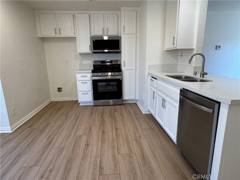 1365 Crafton Mentone CA 92359