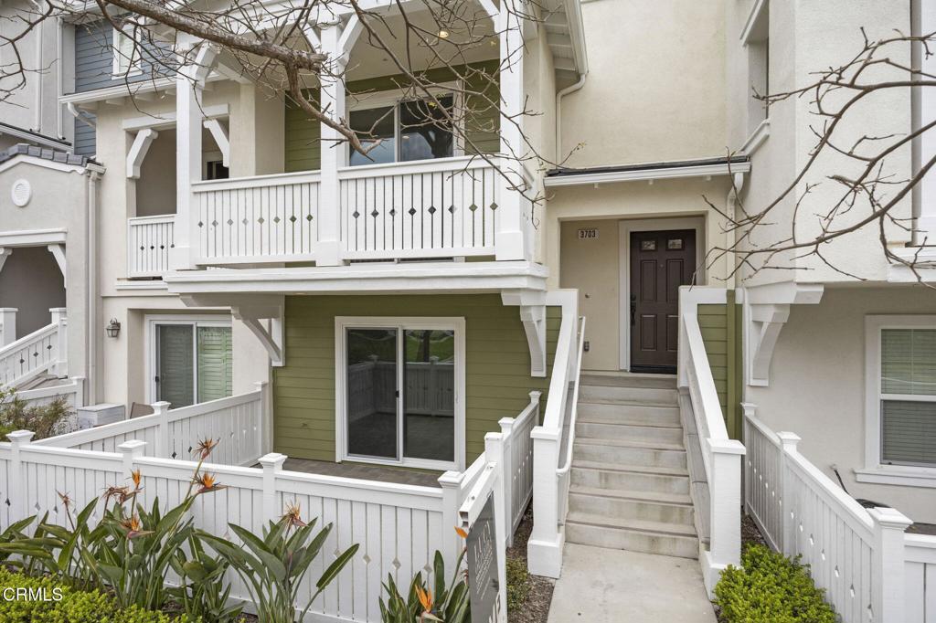 3703 Islander Walk