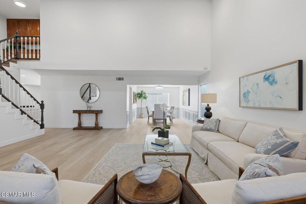 5434 Luis Drive