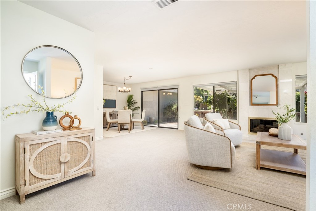3342 Paseo Halcon