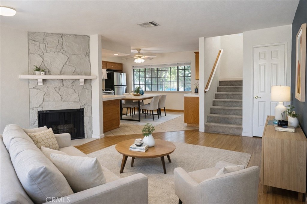 4345 W 154th Street 8