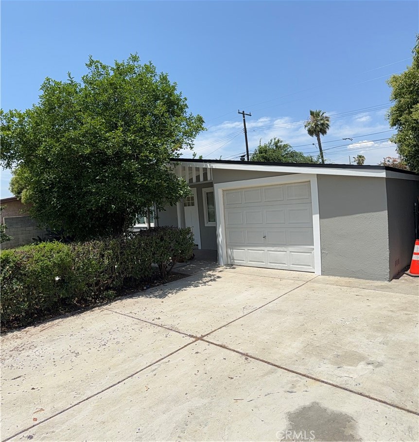 4478 San Bernardino Street