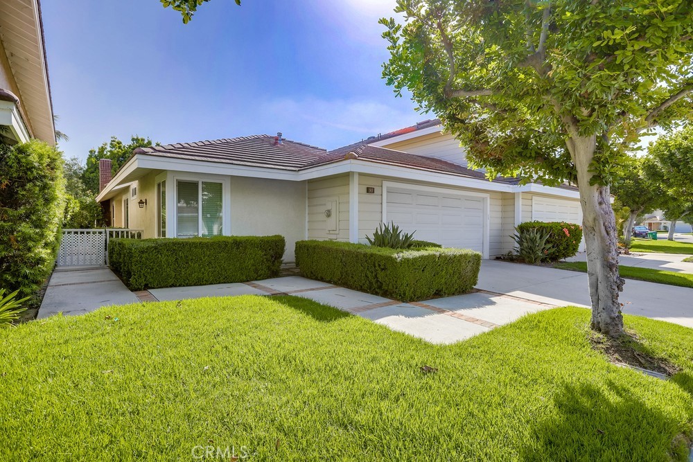 91 Fairlake