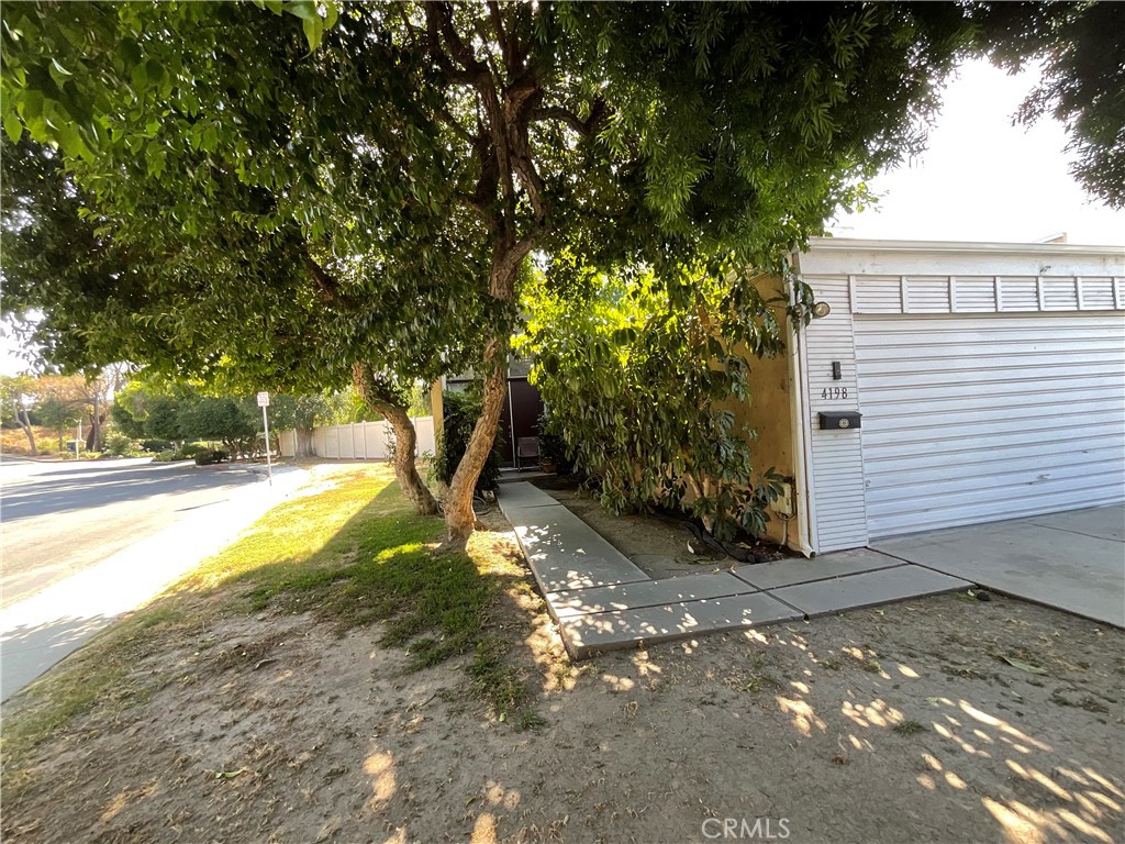 4196 4198 Del Mar Ave