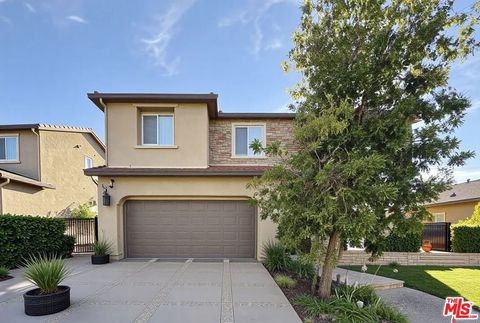 19320 Carranza Lane Santa Clarita CA 91350