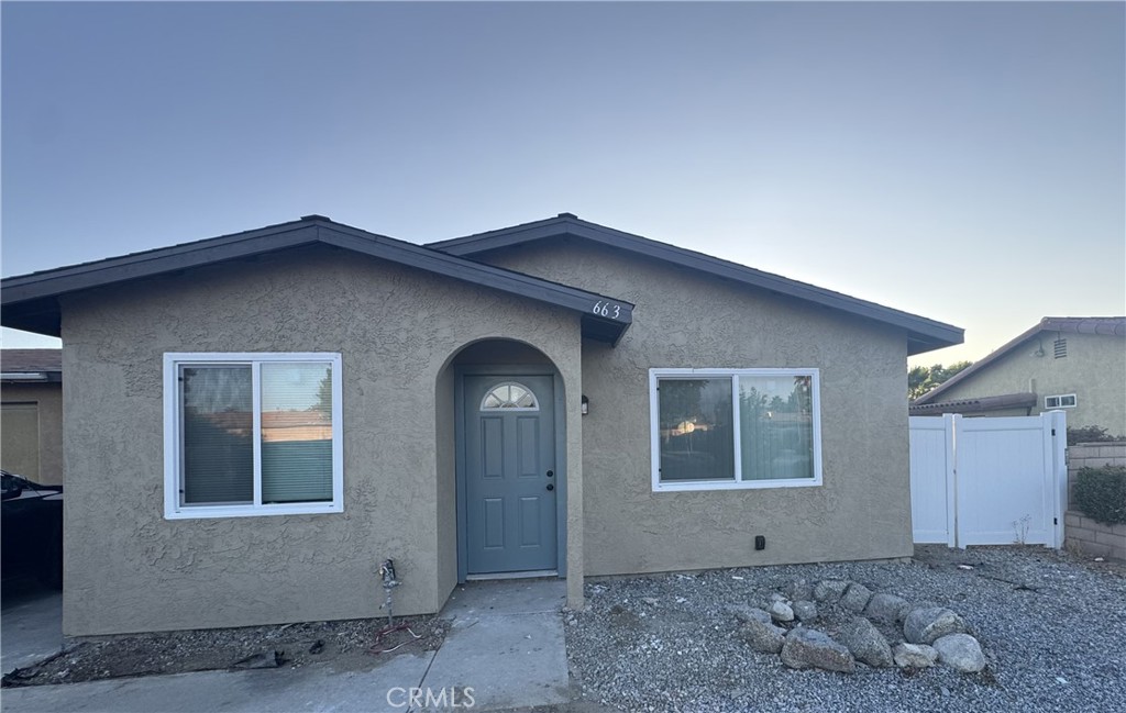 Beautiful Upgraded 2 Bedrooms , 1 Bathroom Home in 55+ Valle Hermosa Community. The whole interior of the house was rebuilt this year (2025) . Everything in the house is new, kitchen cabinets, quartz counter tops, appliances, windows, laminate floor, bathtub , closet doors, sliding door, new roof and much more. One car attach garage, located close to shopping, medical offices, restaurants, public transportation. Don't miss this great opportunity.