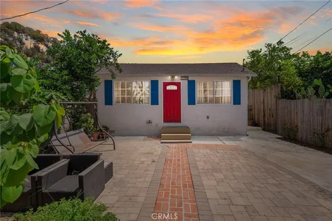 11678 Willowbrook Avenue, Los Angeles, CA 90059 - MLS#: IV25174228