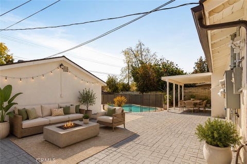 Tiny photo for 23046 W Saticoy Street, West Hills, CA 91304 (MLS # SR26192787)