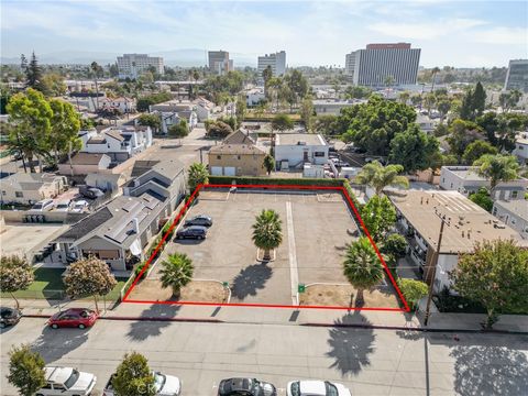 Photo of 835 & 836 N Patron Street, Santa Ana, CA 92701 (MLS # IG25221041)