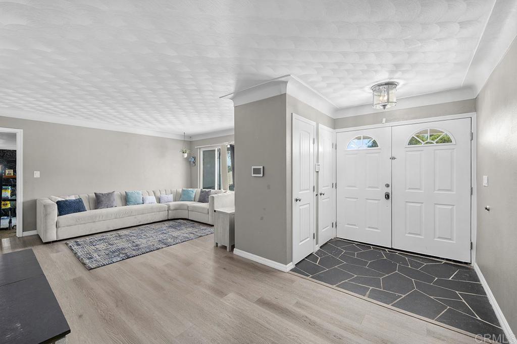 Properties 3 1219 Wren Street