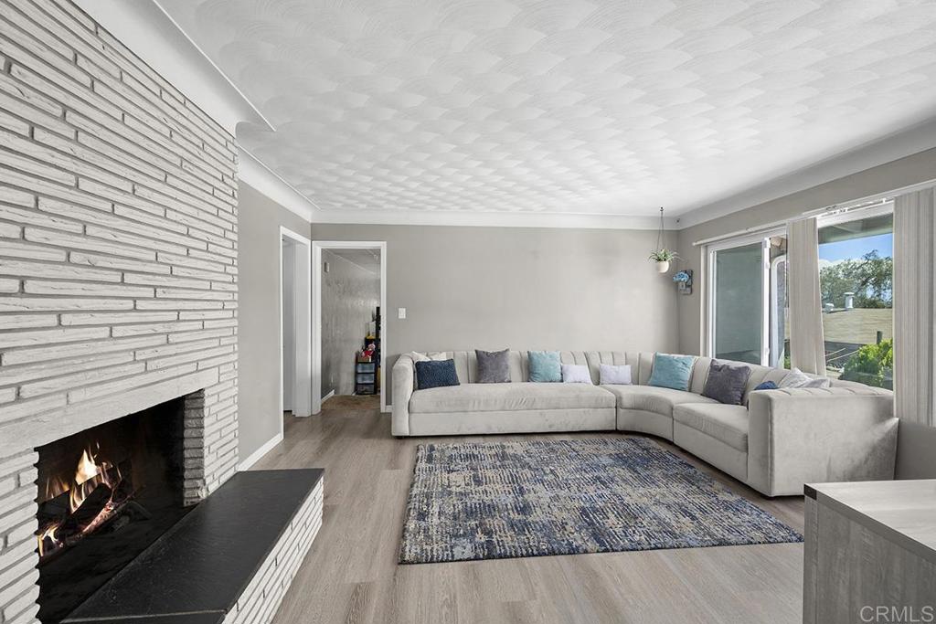 Properties 4 1219 Wren Street