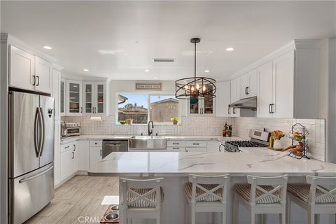 Photo of 1532 W 221st St, Torrance, CA 90501 (MLS # SB26012720)