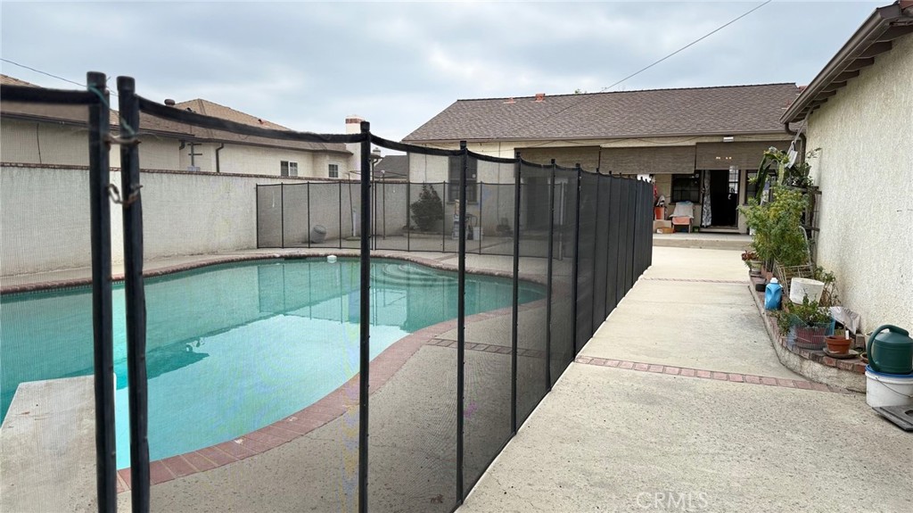 Properties 2 1109 Abbot Avenue
