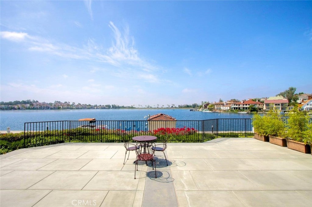 22182 Abrazo, Mission Viejo CA 92691 - Photo 36