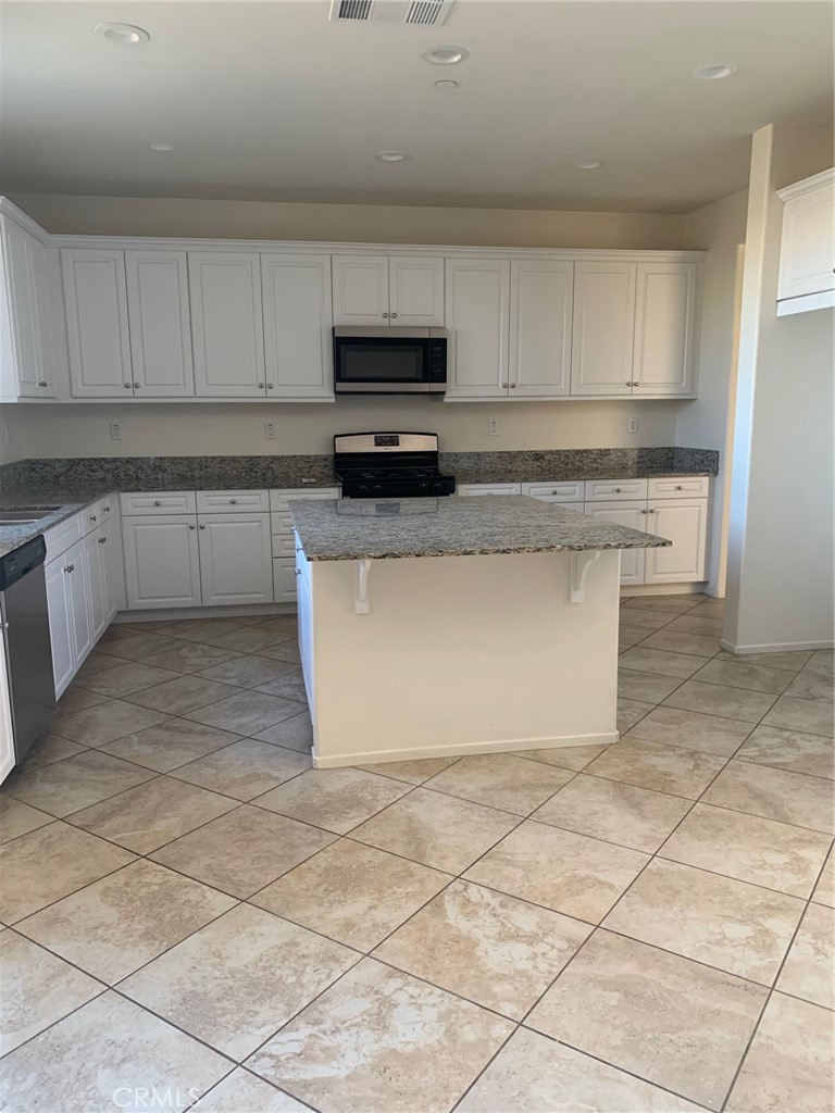 15038 Paseo Verde Place Row