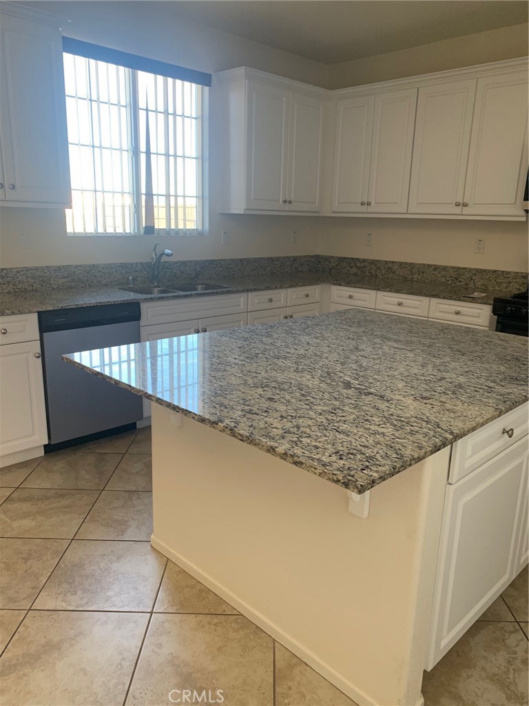 15038 Paseo Verde Place Row