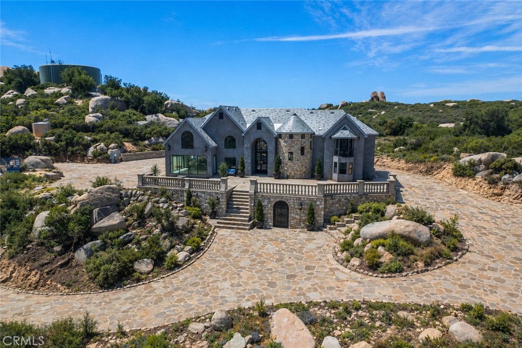 42125 Calle Paramo