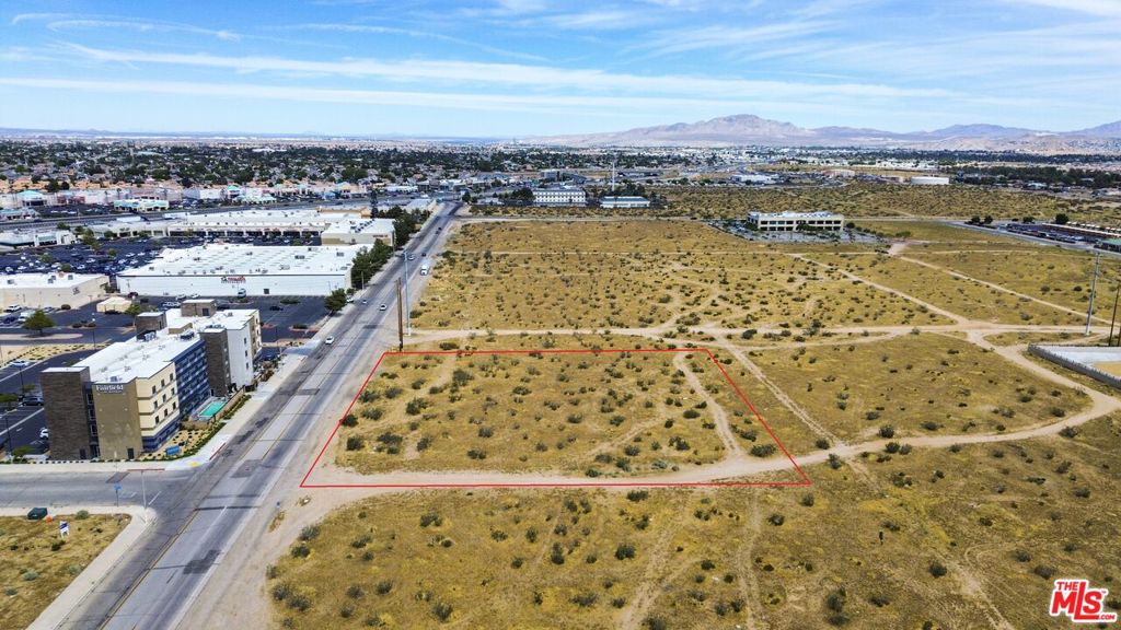 0 Cottonwood Avenue