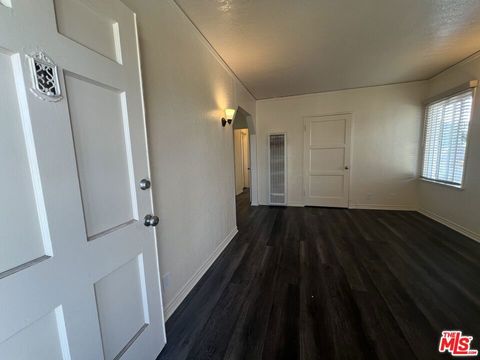 Photo of 5114 1/2 4th Avenue, Los Angeles, CA 90043 (MLS # 26658021)