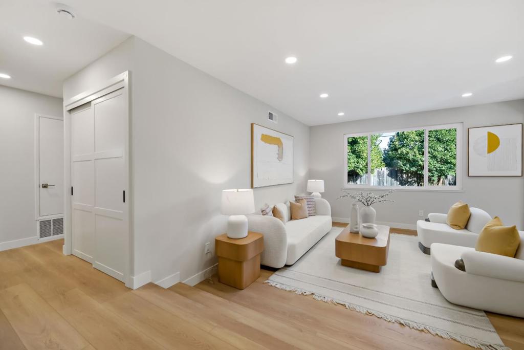 4559 Balmoral Park Court