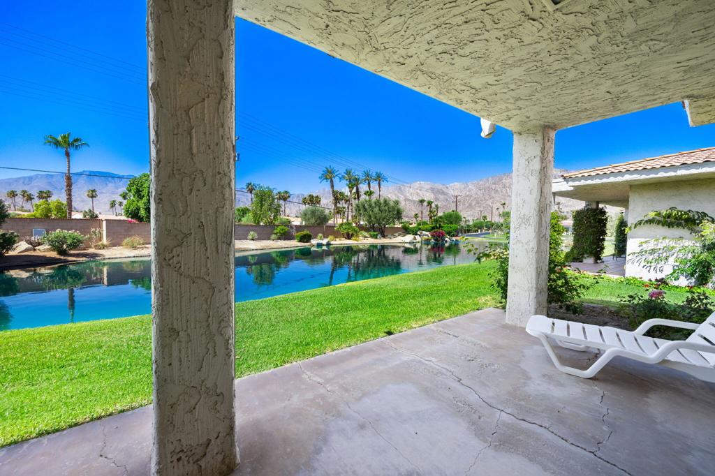 78169 Lago Drive