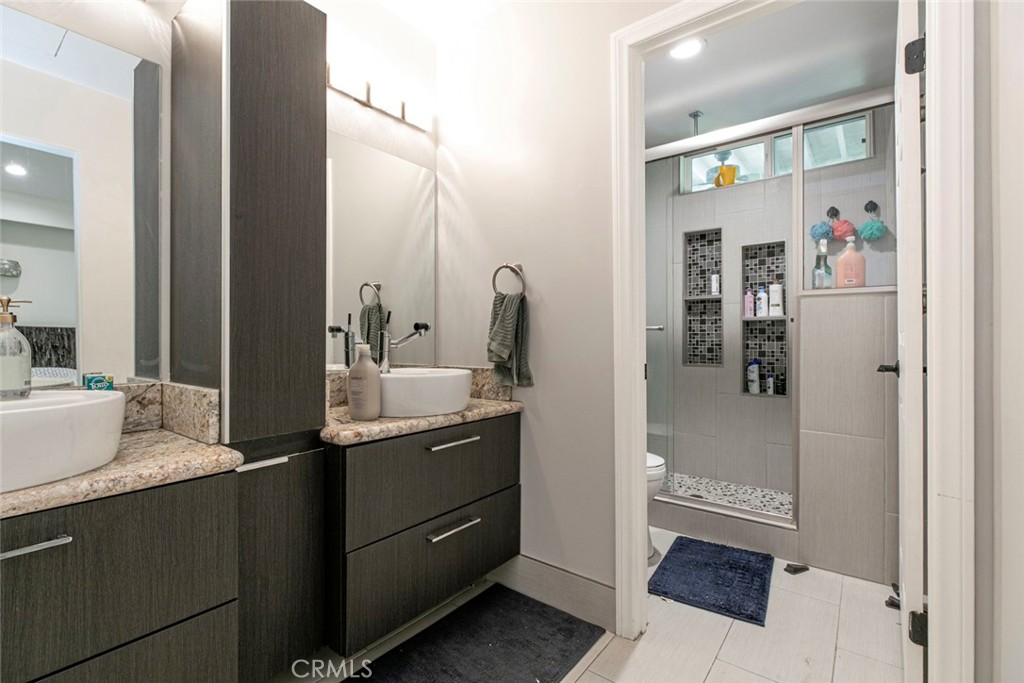 Crestview Cottages (CVCT) - Residential