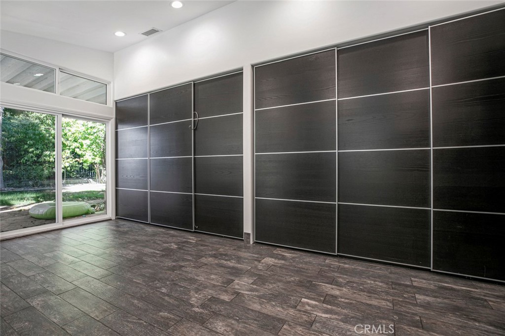 Crestview Cottages (CVCT) - Residential