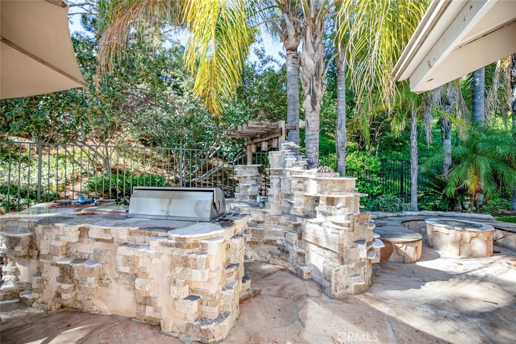 Crestview Cottages (CVCT) - Residential