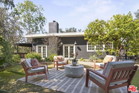 1128 Canyon Trail Topanga CA 90290