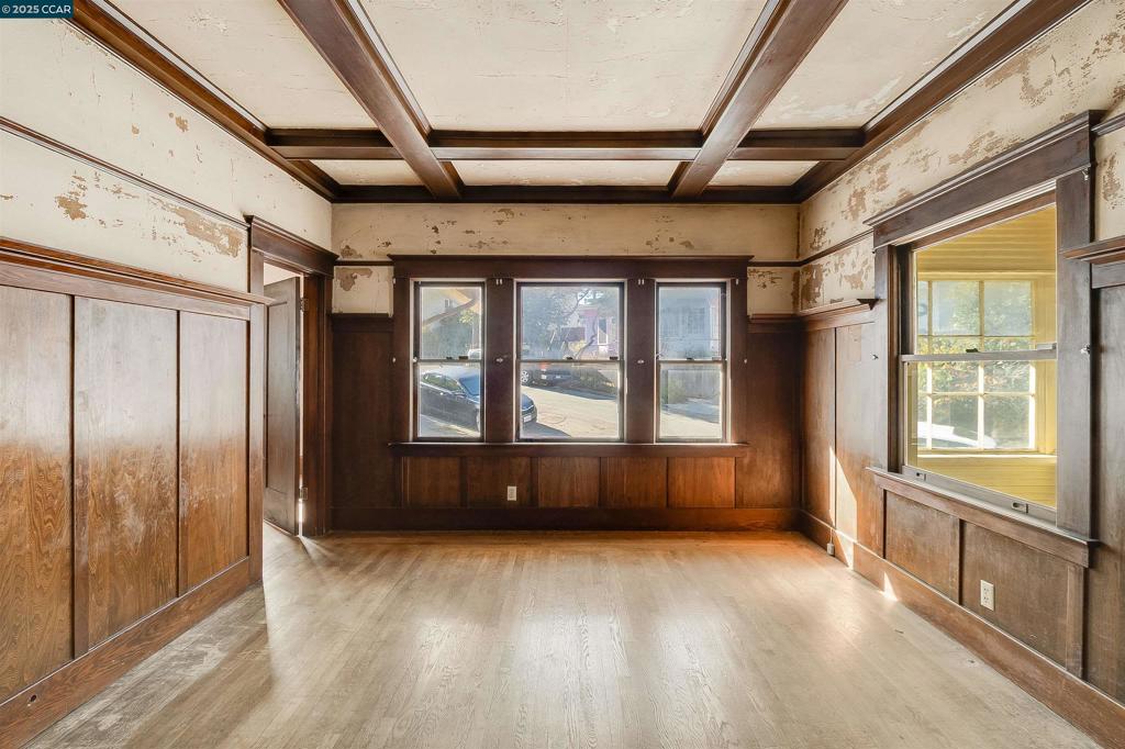 POINT RICHMOND - Residential