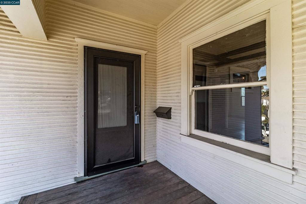 POINT RICHMOND - Residential