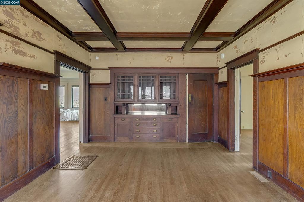 POINT RICHMOND - Residential