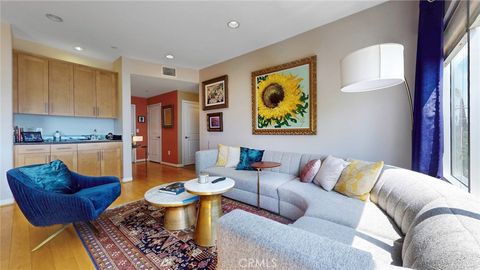 Photo of 4821 Bakman Avenue #405, North Hollywood, CA 91601 (MLS # PF25134786) Photo of 4821 Bakman Avenue #405, North Hollywood, CA 91601 (MLS # PF25134786)