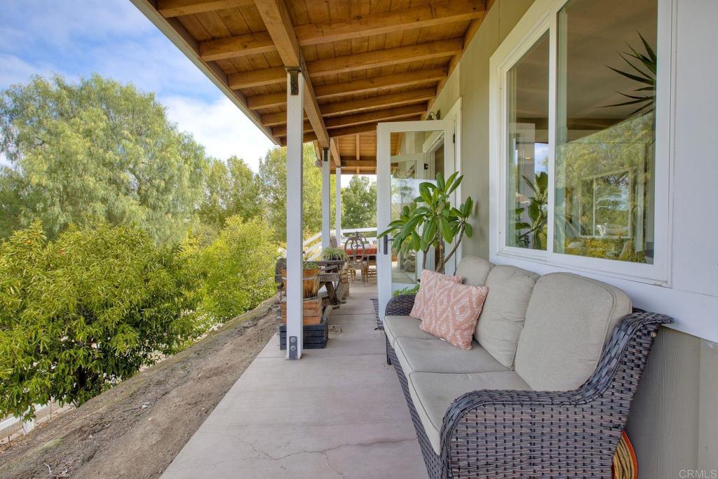 30697 San Pasqual