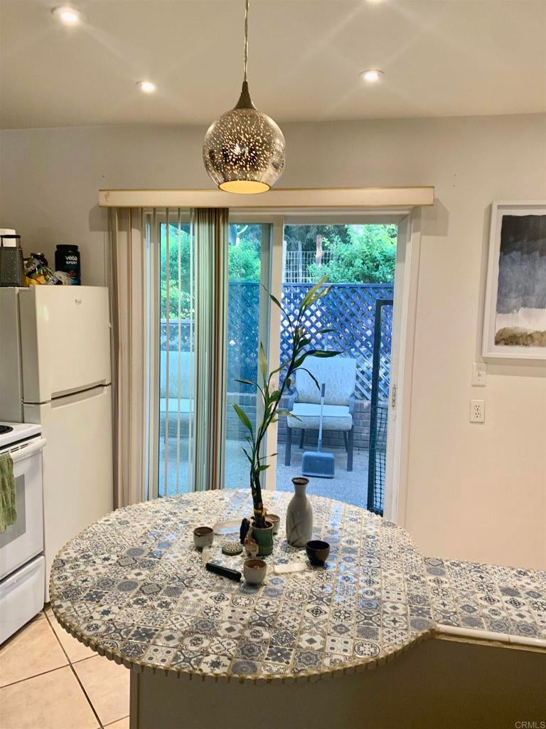 Bonsall, California, 92003, United States, 5 Bedrooms Bedrooms, ,7 BathroomsBathrooms,Residential,Active,2043431