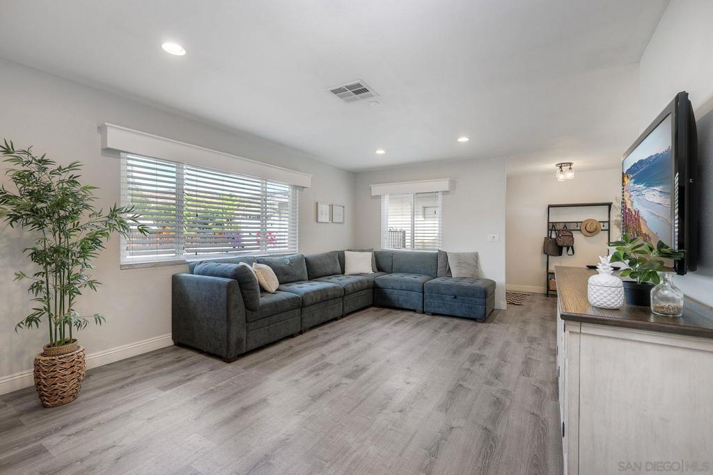 Santee - Residential