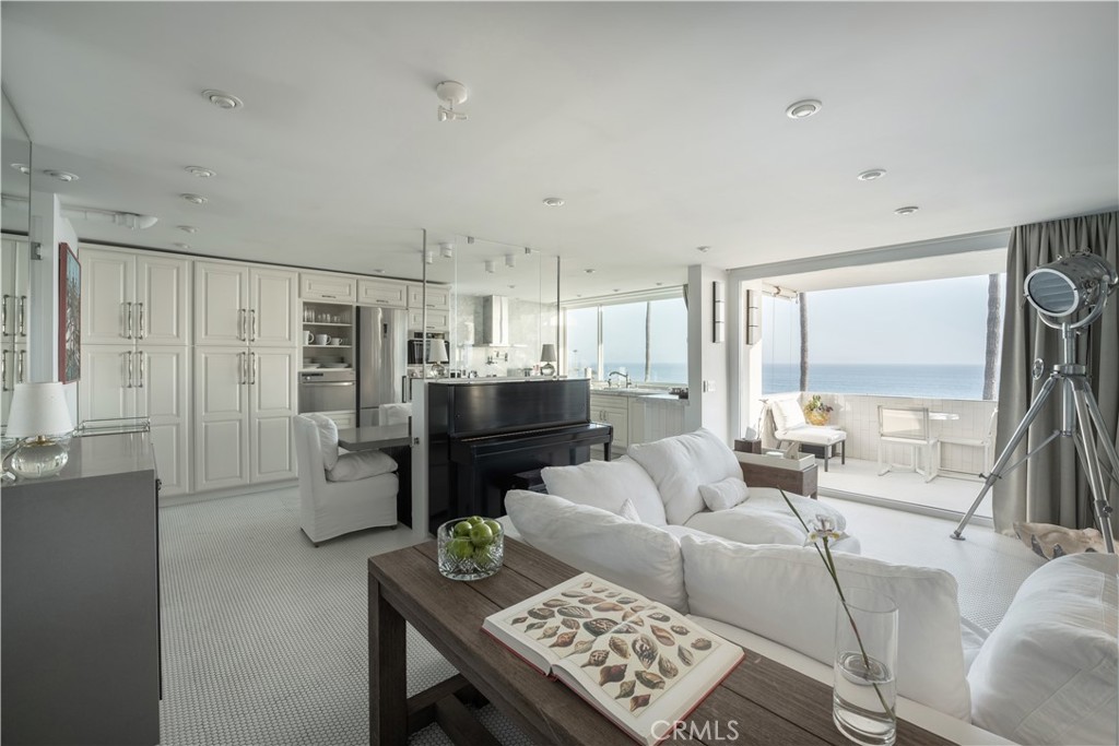 Bluffs (BLFS) - Residential