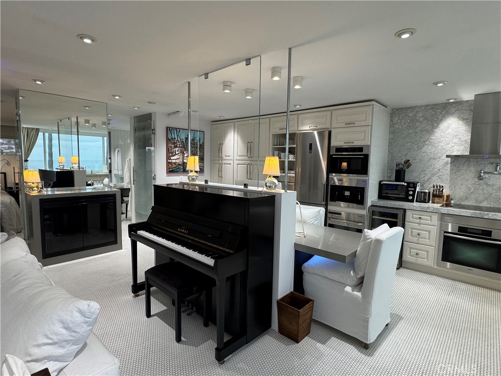 Bluffs (BLFS) - Residential