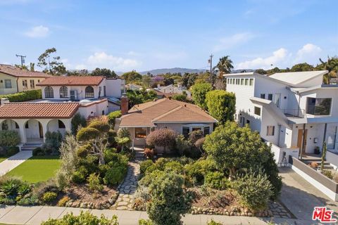 Photo of 1019 Pine Street, Santa Monica, CA 90405 (MLS # 26831567)