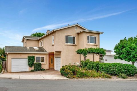 1535 Frankfort St San Diego CA 92110