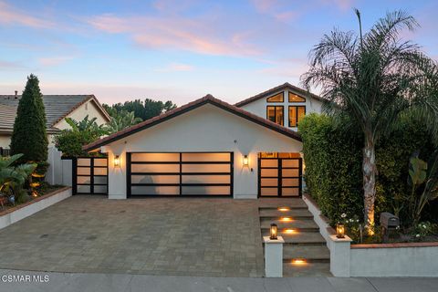 Photo of 11523 Yolanda Avenue, Porter Ranch, CA 91326 (MLS # 226002703)