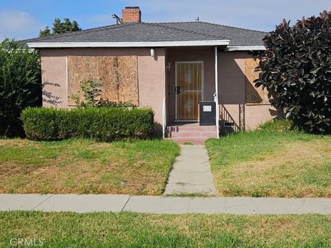 Photo of 1313 1313 S California, Compton, CA 90221 (MLS # DW25233701)